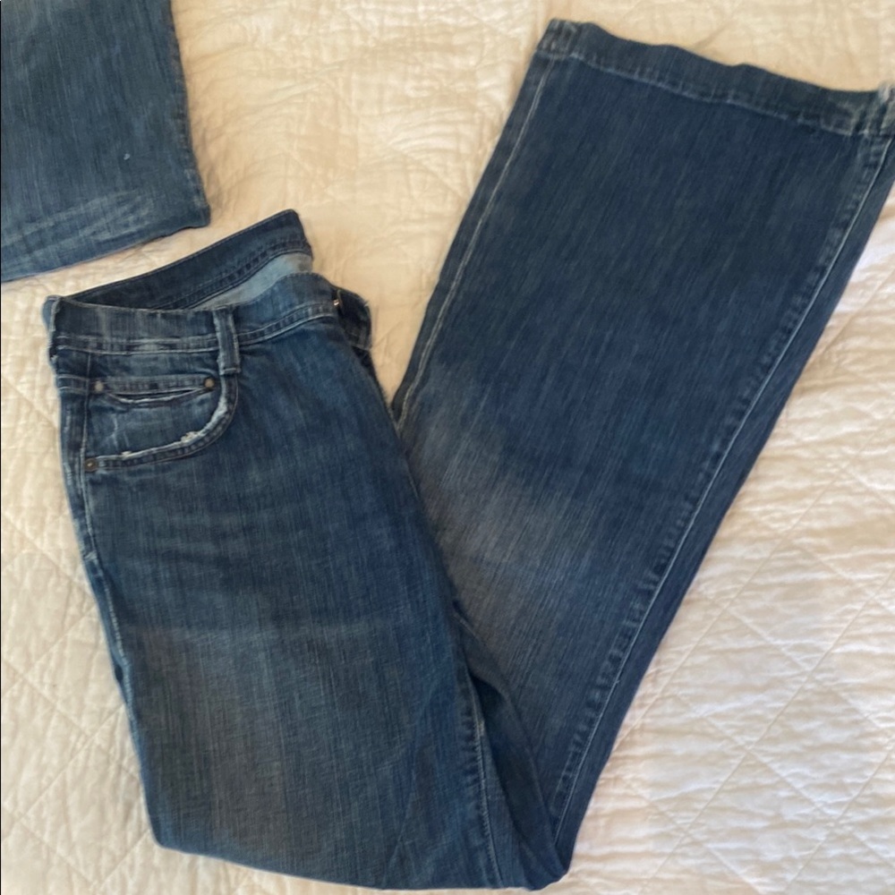 Women's Blue Jeans